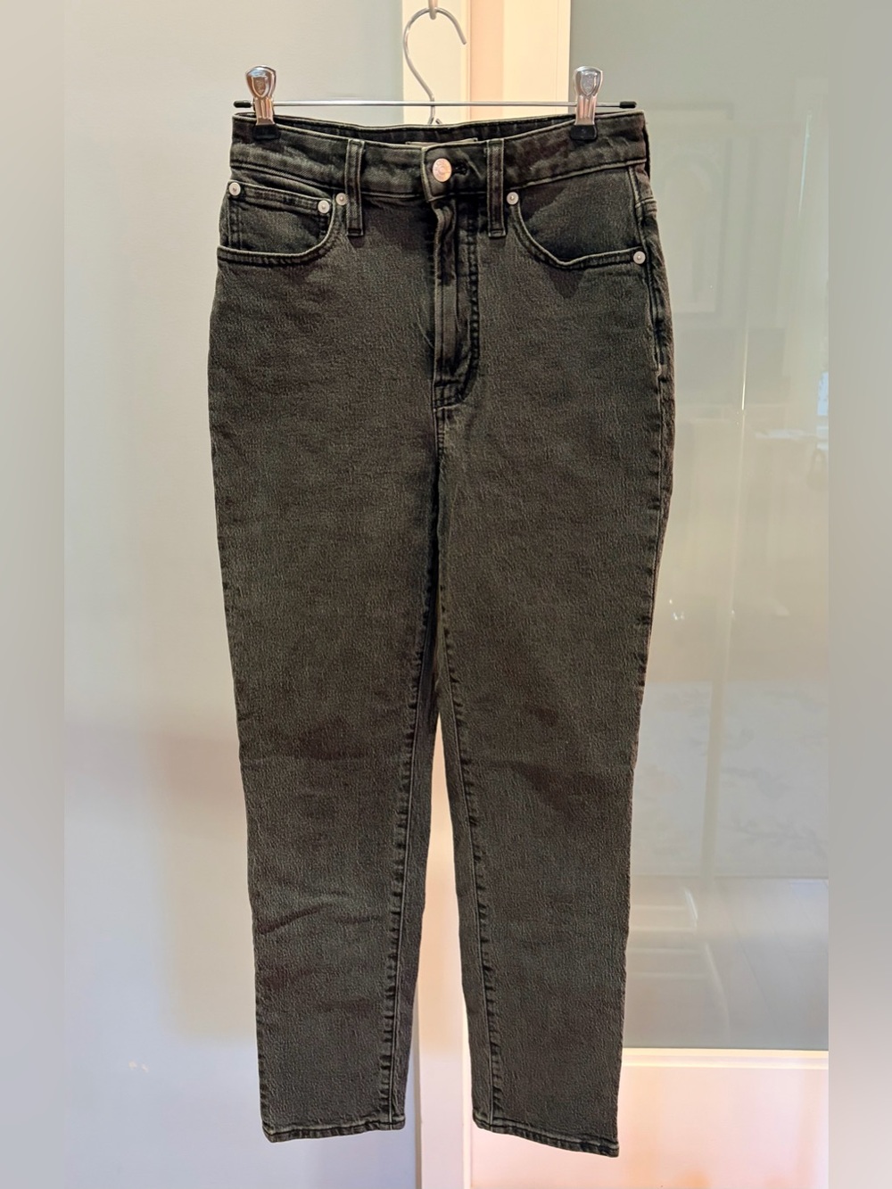 90s-inspired Straight Leg High Rise Madewell Curvy Perfect Vintage Jean Size 25